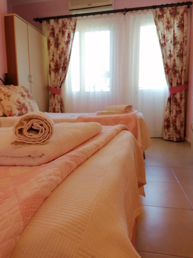 Maviev Otel Cesme Exterior photo