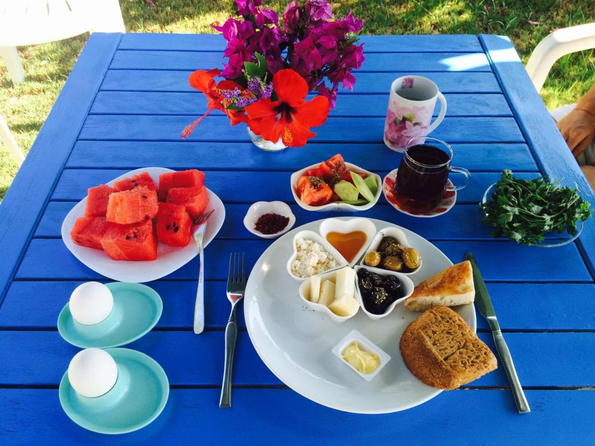 Maviev Otel Cesme Exterior photo