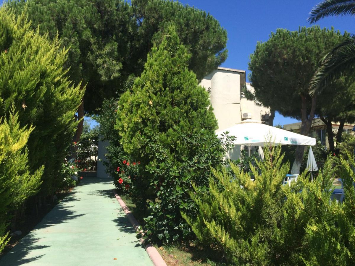 Maviev Otel Cesme Exterior photo
