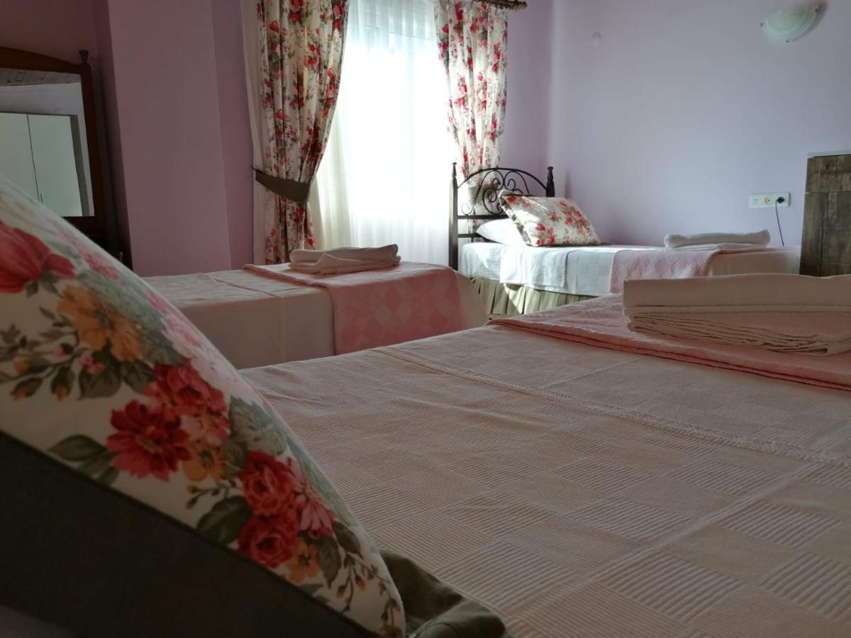 Maviev Otel Cesme Exterior photo