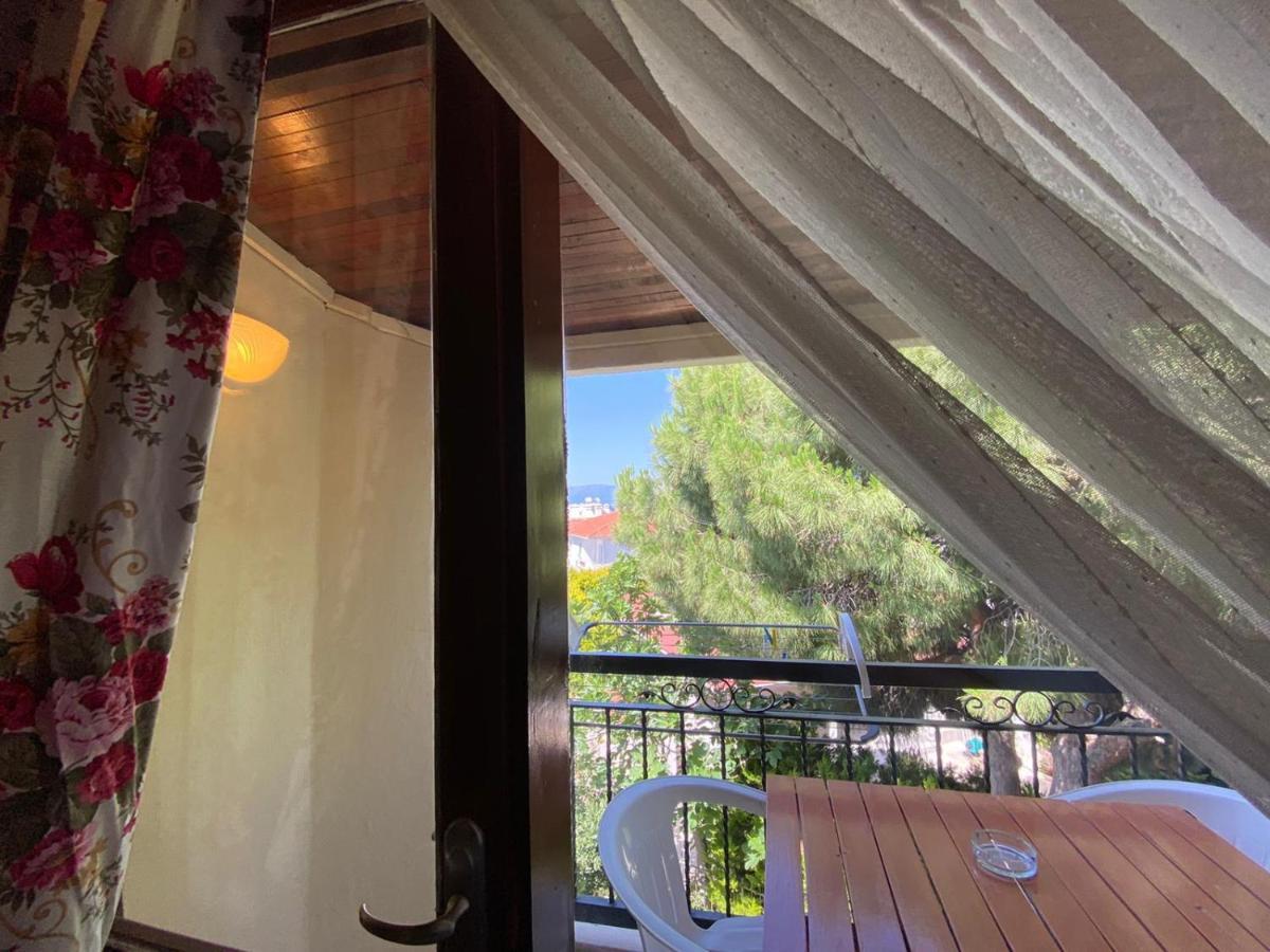 Maviev Otel Cesme Exterior photo